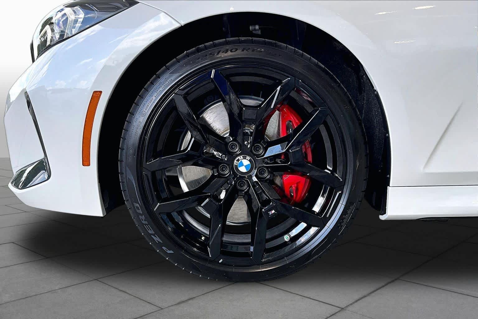 New 2026 BMW 330i Sedan w/ M Sport Package RWD image 11
