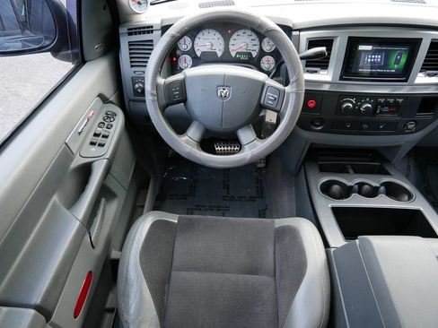 Used 2006 Dodge Ram 1500 Truck 2WD Quad Cab w/ Communication Pkg image 12