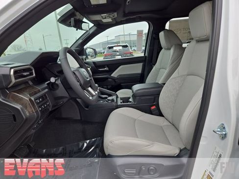 New 2026 Toyota Tacoma Limited image 23