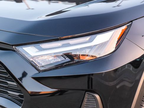 Certified 2025 Toyota RAV4 LE FWD image 12