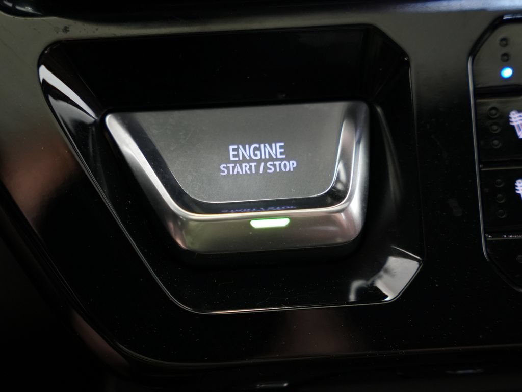 Used 2024 GMC Sierra 1500 Denali Ultimate AWD/4WD image 26