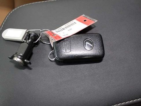 Used 2015 Lexus NX 200t FWD w/ Premium Package image 17