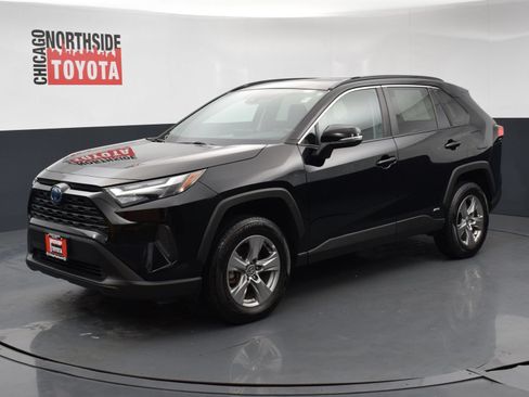 Used 2024 Toyota RAV4 XLE w/ Convenience Package AWD/4WD image 8