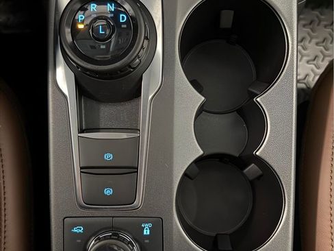 New 2025 Ford Bronco Sport Outer Banks w/ Sasquatch Outer Banks Package AWD/4WD image 20