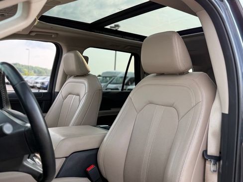 Certified 2023 Ford Expedition Limited AWD/4WD image 11