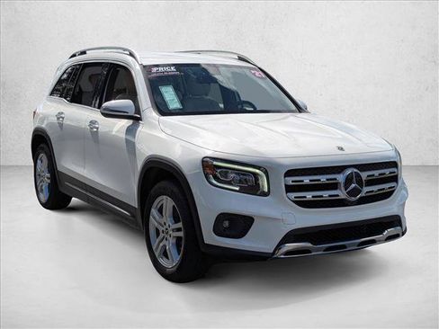 Used 2021 Mercedes-Benz GLB 250 image 3