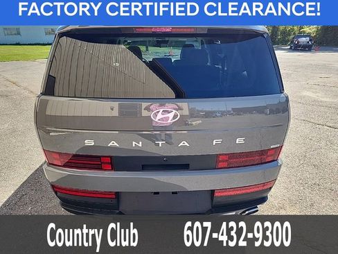 Used 2025 Hyundai Santa Fe SEL image 7