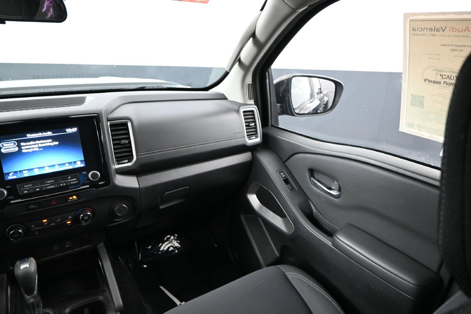 Used 2023 Nissan Frontier SV RWD image 13