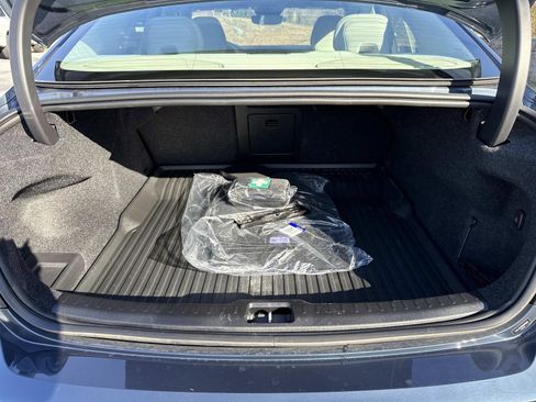 Used 2024 Volvo S60 B5 Ultimate w/ Climate Package image 27