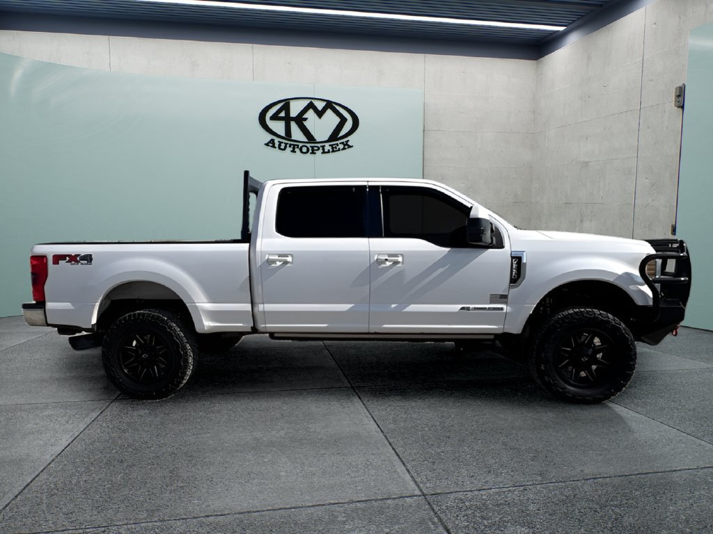 Used 2018 Ford F250 Lariat w/ Lariat Ultimate Package AWD/4WD image 2