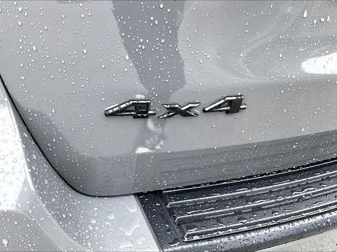 Used 2021 Jeep Grand Cherokee Laredo X AWD/4WD image 8