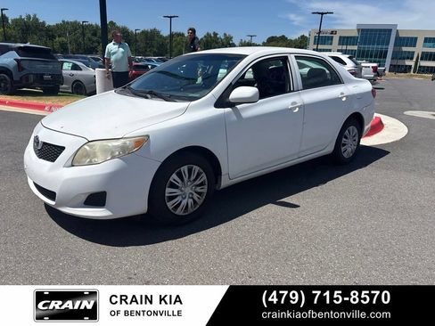 Used 2009 Toyota Corolla LE w/ All Weather Guard Pkg FWD image 4