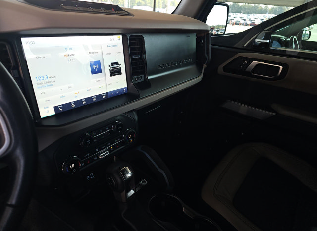 Used 2023 Ford Bronco Wildtrak AWD/4WD image 7