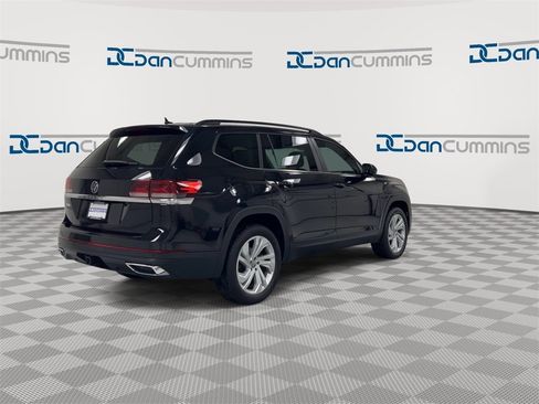 Used 2023 Volkswagen Atlas SE image 8