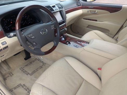 Used 2012 Lexus LS 460 w/ Luxury Value Edition image 21