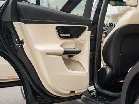 Certified 2024 Mercedes-Benz GLC 300 4MATIC image 39