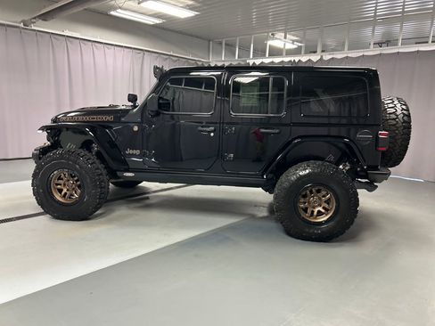 Used 2021 Jeep Wrangler Unlimited Rubicon w/ Xtreme Recon 35" Tire Package image 4