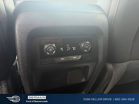 Used 2024 Chevrolet Traverse LT AWD/4WD image 10