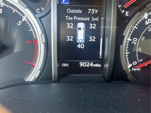Used 2023 Toyota 4Runner Limited AWD/4WD image 21