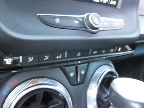 Used 2021 Chevrolet Camaro LS RWD image 18