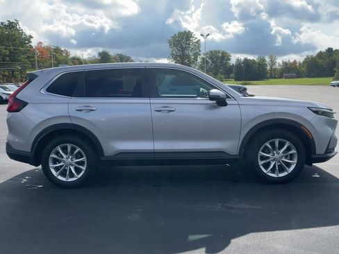 Certified 2024 Honda CR-V EX image 10