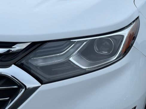 Used 2018 Chevrolet Equinox Premier image 40
