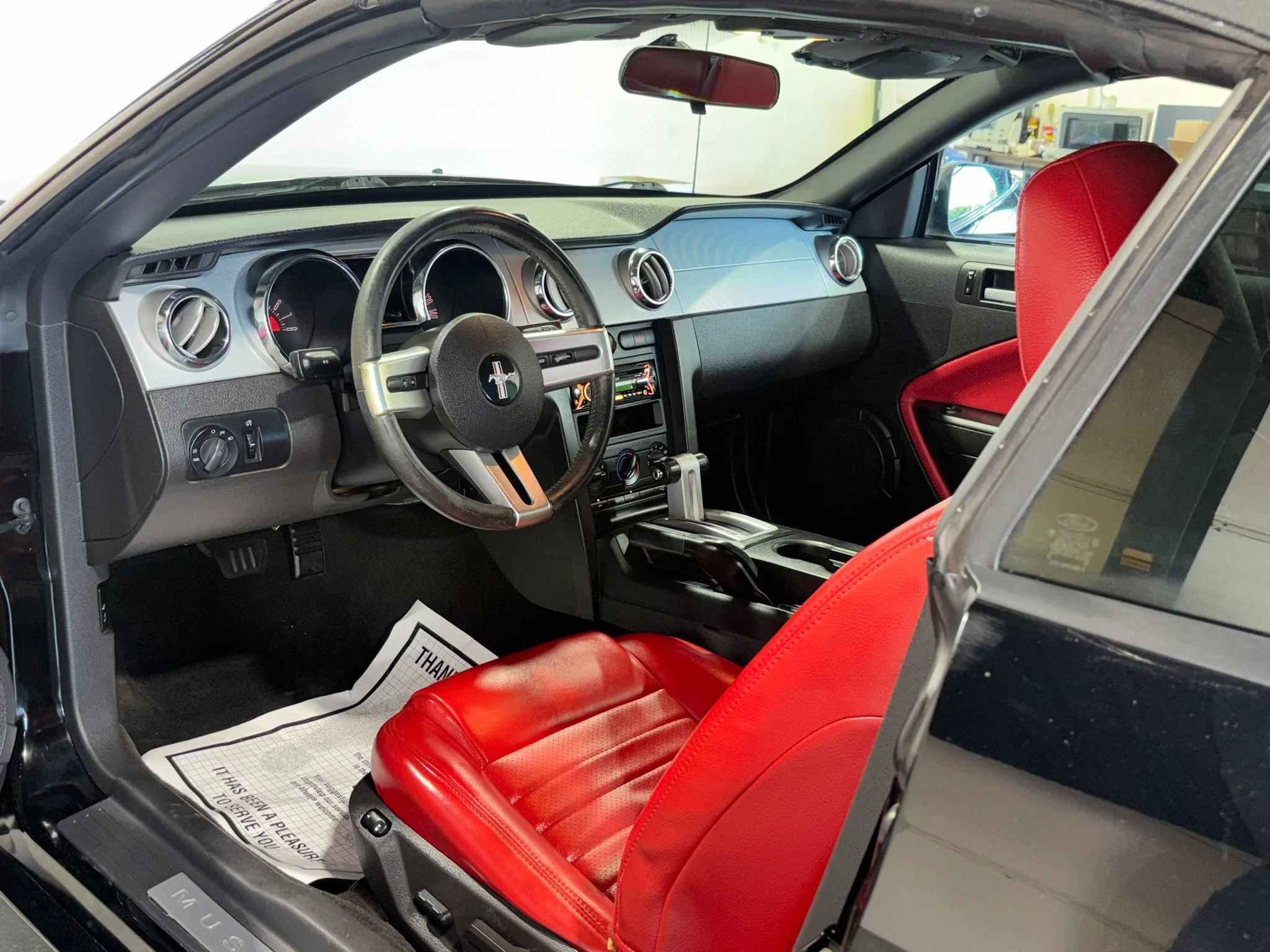 Used 2005 Ford Mustang GT Premium RWD image 18
