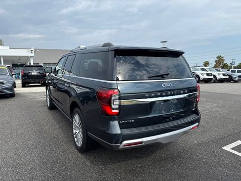 Used 2022 Ford Expedition Max Limited RWD image 3