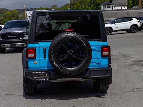 Used 2021 Jeep Wrangler Unlimited Sport AWD/4WD image 5