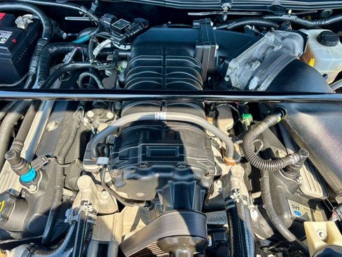 Used 2007 Ford Mustang Shelby GT500 RWD image 25