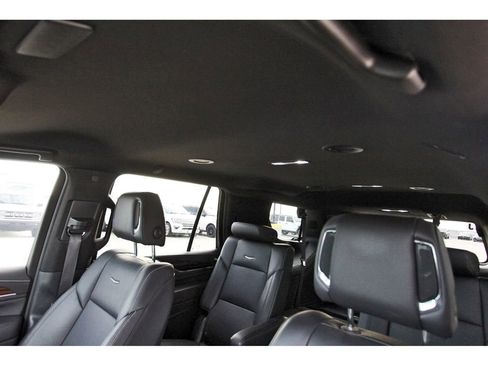 Certified 2024 Cadillac Escalade Luxury image 30