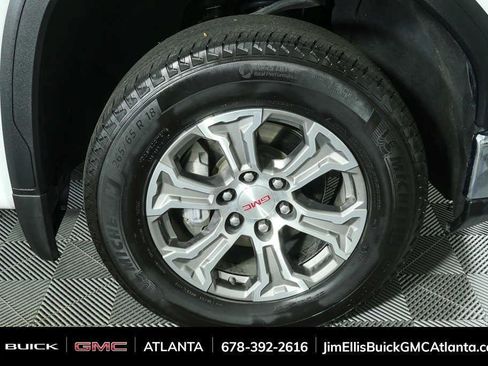 Used 2025 GMC Sierra 1500 SLT AWD/4WD image 34