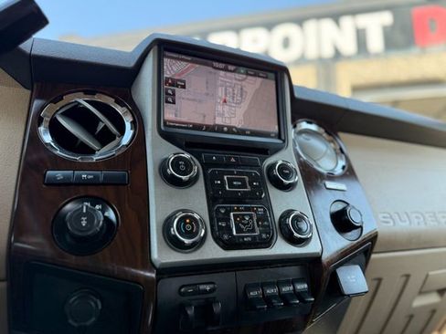 Used 2013 Ford F250 Lariat w/ Lariat Ultimate Pkg image 23