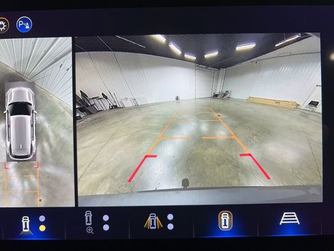 New 2026 Chevrolet Equinox LT image 17