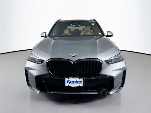 Used 2024 BMW X5 sDrive40i w/ M Sport Package image 9