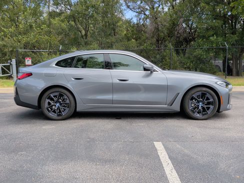 Used 2023 BMW i4 eDrive40 RWD image 6