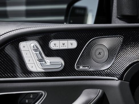 Used 2026 Mercedes-Benz GLS 63 AMG 4MATIC image 33