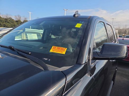 Used 2020 GMC Yukon SLT image 11