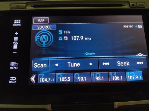Used 2016 Honda Accord Touring image 25