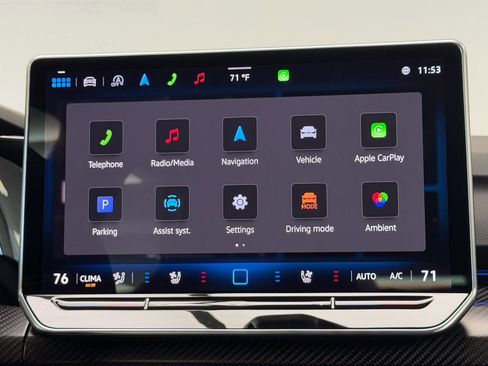 Used 2025 Volkswagen Golf R Black Edition image 69