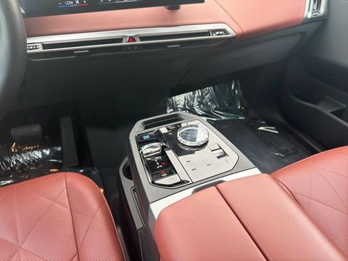 Used 2025 BMW iX M60 AWD/4WD image 17