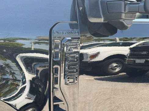 Used 2024 Ford F350 Platinum AWD/4WD image 5