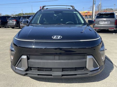 Certified 2025 Hyundai Kona SEL image 6