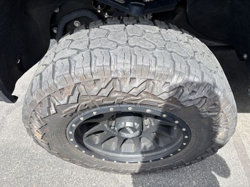 Used 2024 GMC Sierra 3500 AT4 w/ AT4 Premium Plus Package image 13