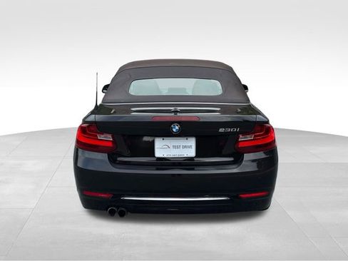 Used 2017 BMW 230i Convertible image 12