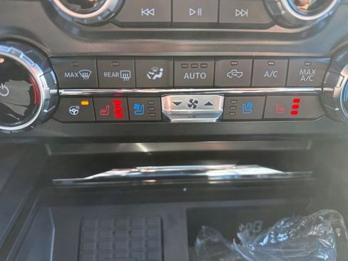 New 2026 Ford F350 Lariat w/ Black Appearance Package image 27