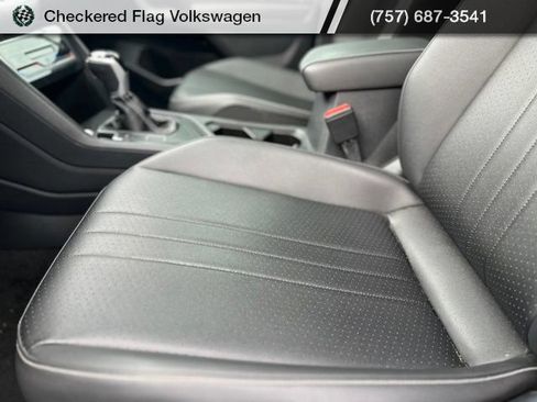 Used 2023 Volkswagen Tiguan SE R-Line FWD image 22