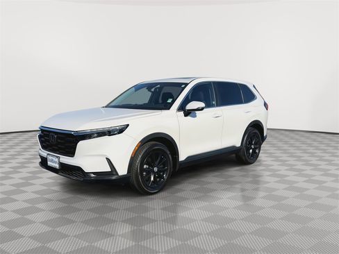 Used 2025 Honda CR-V EX image 4