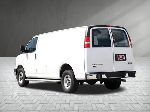 Used 2023 GMC Savana 2500 w/ Driver Convenience Package image 5