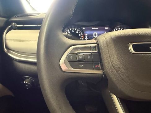 Used 2025 Jeep Compass Limited AWD/4WD image 22